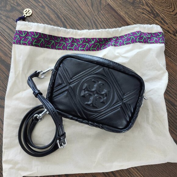 New Tory Burch mini Perry bombe crossbody - Picture 1 of 5
